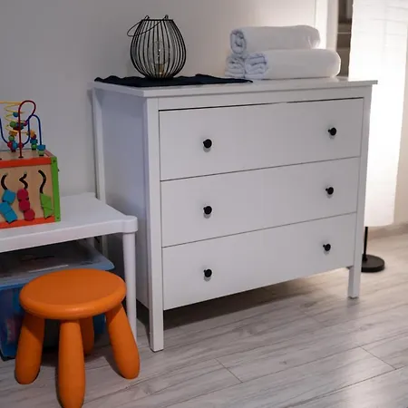 Marina アパート カルビア